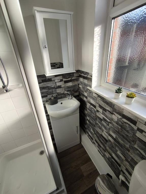 1 Bedroom Apartment With Free Parking Weymouth Kültér fotó